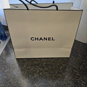 Chanel NIB LTD ED White Christmas 2024 Ornament CC's Super Rare + free gift